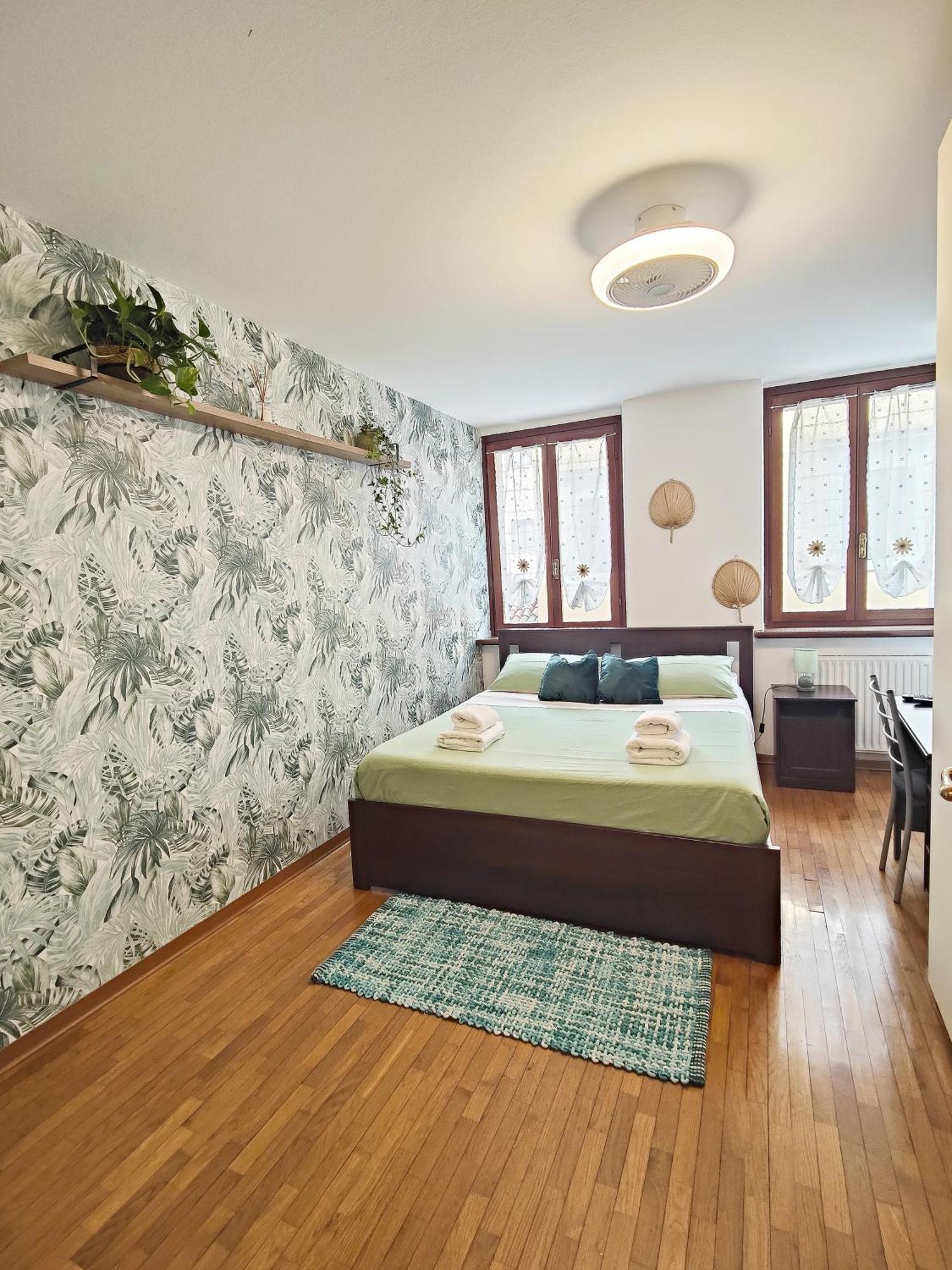 Le Case Di Sara Parking And Two Rooms In The Historic Center Udine Dış mekan fotoğraf